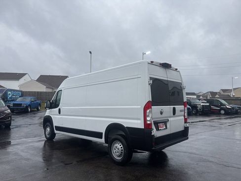 Used 2024 RAM ProMaster 2500 image 5