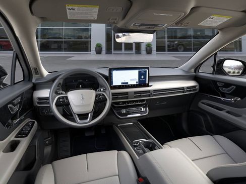 New 2026 Lincoln Corsair Premiere image 9