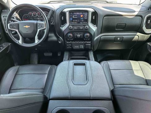 Used 2022 Chevrolet Silverado 2500 LTZ w/ LTZ Texas Edition AWD/4WD image 11