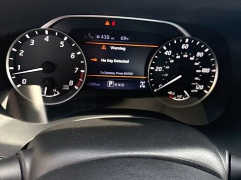 Used 2023 Nissan Frontier SV w/ Technology Package image 15