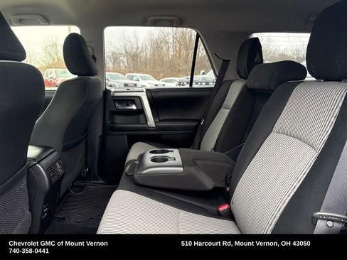 Used 2016 Toyota 4Runner SR5 image 24