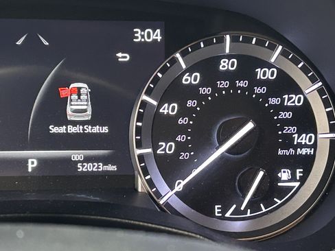 Used 2022 Toyota Highlander XSE FWD image 22