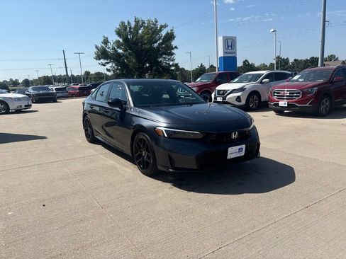 Used 2026 Honda Civic Sport image 3