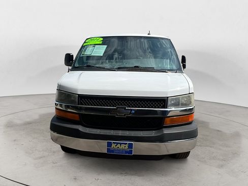 Used 2014 Chevrolet Express 2500 LT w/ LT Preferred Equipment Group RWD image 2