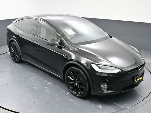 Used 2021 Tesla Model X Long Range image 49