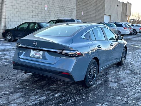 New 2026 Nissan Sentra SV image 4