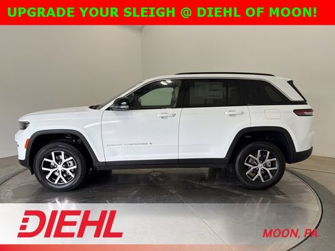 New 2025 Jeep Grand Cherokee Limited w/ Luxury Tech Group II image 4