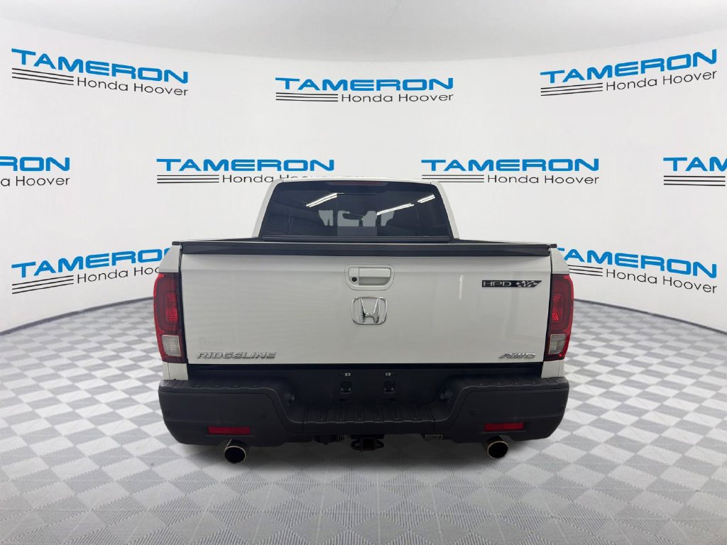 Used 2023 Honda Ridgeline RTL-E image 4