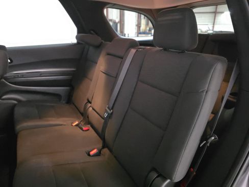 Used 2021 Dodge Durango SXT image 33