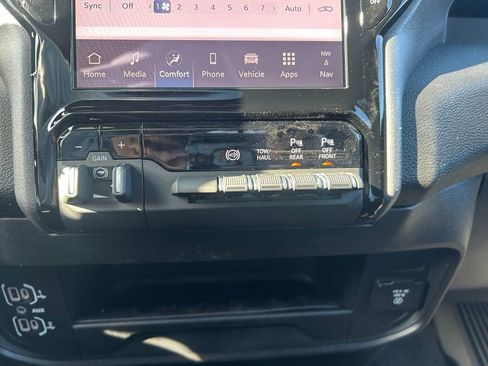 New 2026 RAM 2500 Warlock AWD/4WD image 23