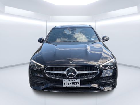 Used 2025 Mercedes-Benz C 300 Sedan image 8