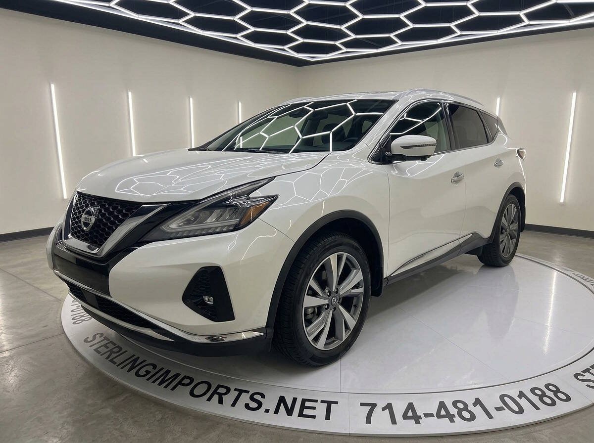 Used 2020 Nissan Murano Platinum FWD image 1