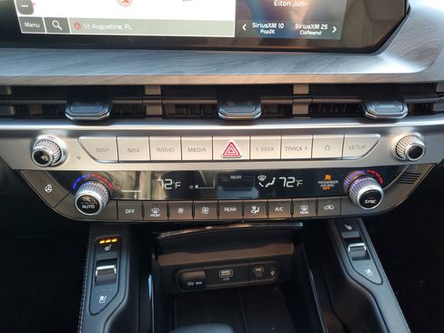 Certified 2025 Kia Telluride EX X-Pro image 35