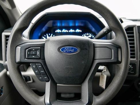 Used 2017 Ford F350 XL image 30