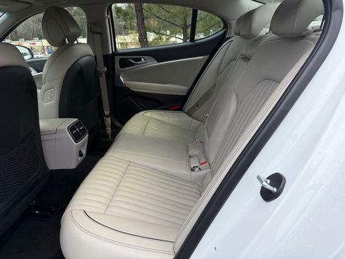 Used 2020 Genesis G70 3.3T w/ Elite Package image 39