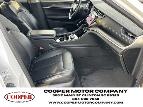 Used 2021 Jeep Grand Cherokee L Limited image 13