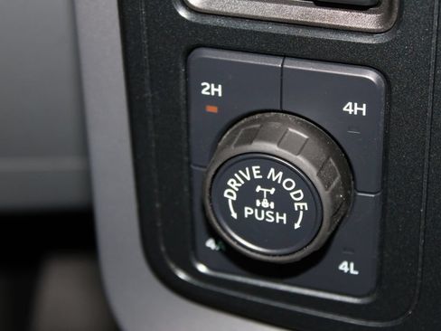 Used 2025 Ford F150 Lariat w/ Equipment Group 501A Mid AWD/4WD image 56