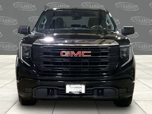 Used 2022 GMC Sierra 1500 Pro w/ Convenience Package image 2