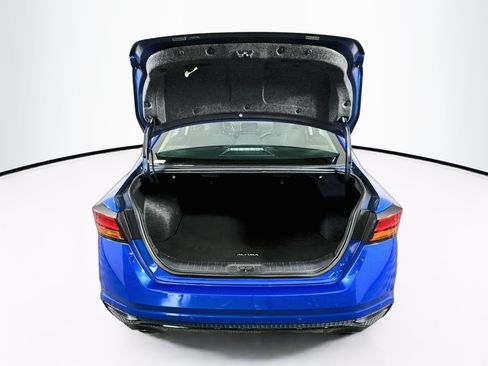 Used 2025 Nissan Altima 2.5 SR FWD image 27