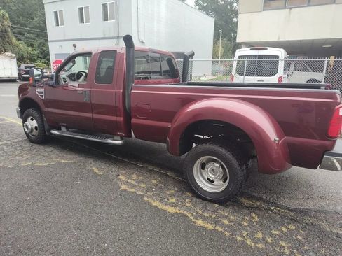 Used 2008 Ford F350 Lariat image 2