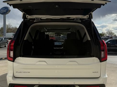 Used 2025 Ford Expedition Max Platinum AWD/4WD image 7