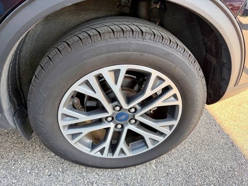 Used 2020 Ford Escape SEL AWD/4WD image 15