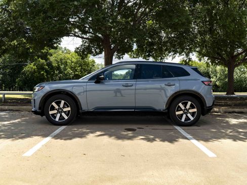 Used 2024 Honda Prologue Touring image 6