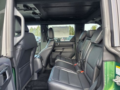 New 2025 Ford Bronco Outer Banks w/ Sasquatch Package image 10