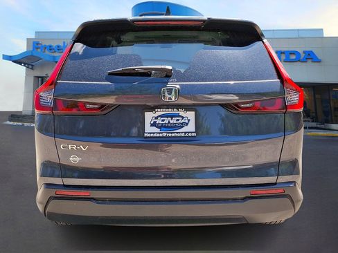 Certified 2024 Honda CR-V EX image 5