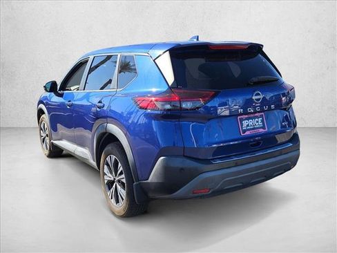 Used 2022 Nissan Rogue SV image 7