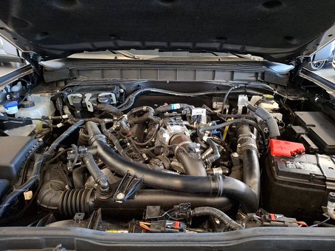 Used 2024 Ford Bronco Wildtrak image 29