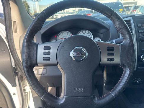 Used 2011 Nissan Frontier PRO-4X w/ Pro-4x Luxury Pkg image 20