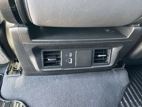 Used 2024 Chevrolet Silverado 1500 Custom RWD image 20