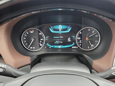 Used 2018 Buick Enclave Avenir w/ Avenir Technology Package image 30