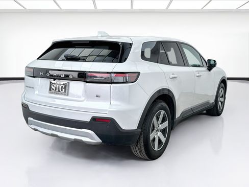 Used 2024 Honda Prologue EX image 4