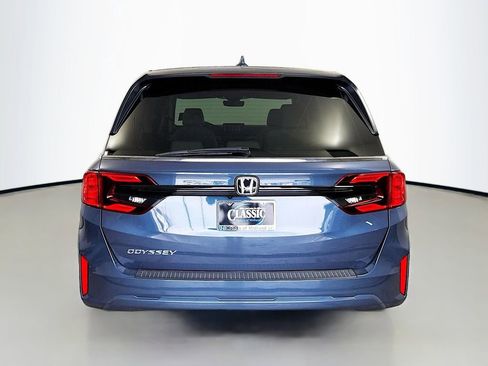 New 2026 Honda Odyssey EX-L image 6