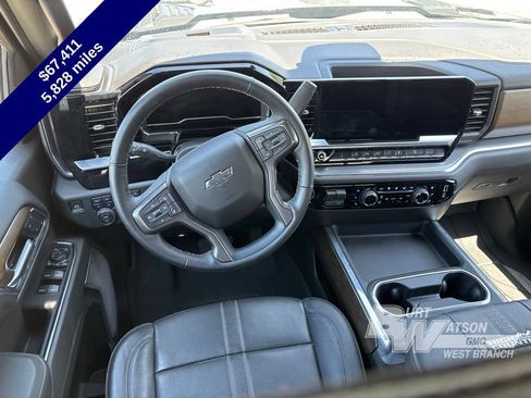 Used 2025 Chevrolet Silverado 2500 High Country w/ Midnight Edition AWD/4WD image 23