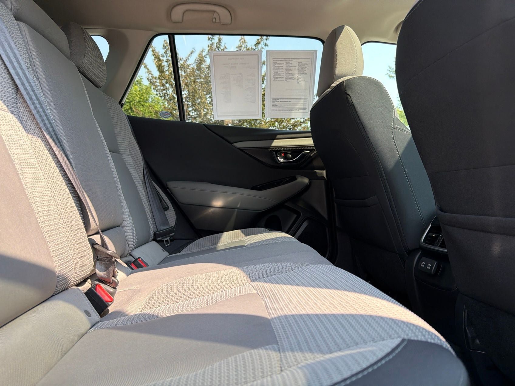 Used 2022 Subaru Outback Premium AWD/4WD image 13