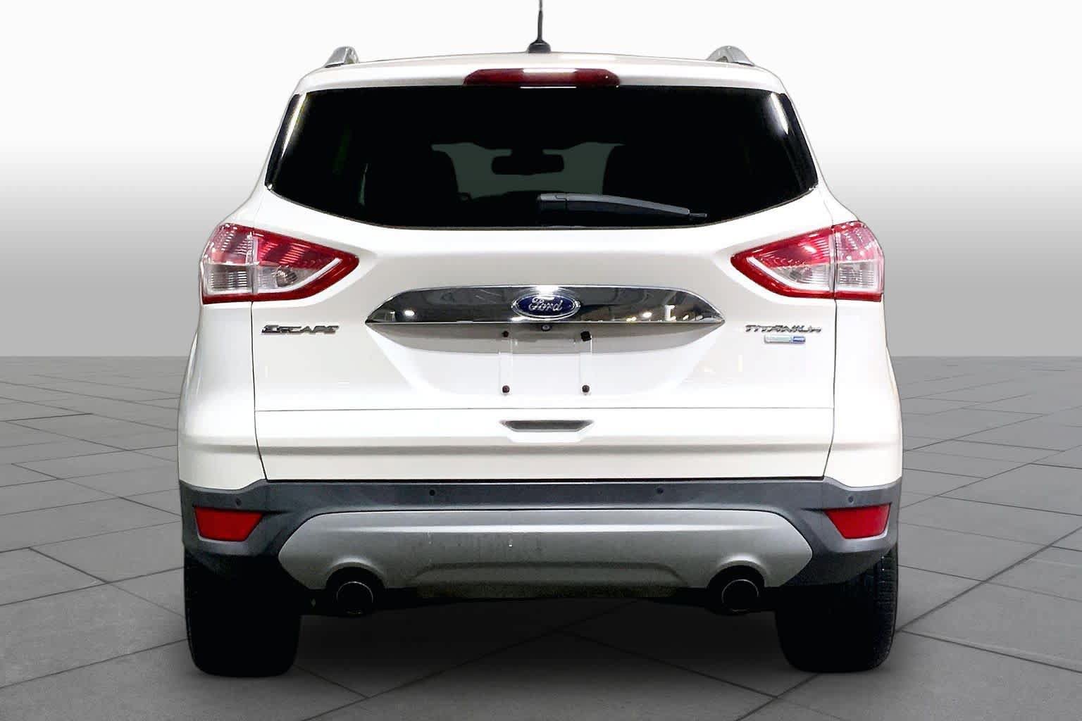 Used 2014 Ford Escape Titanium AWD/4WD image 5
