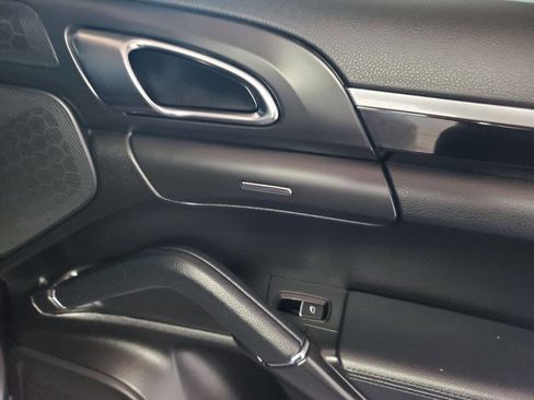 Used 2012 Porsche Cayenne image 18