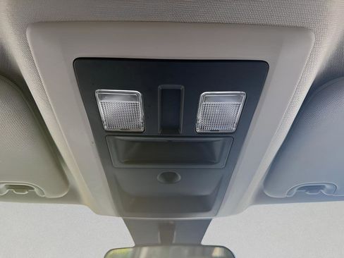 Used 2024 RAM 1500 Classic SLT image 24