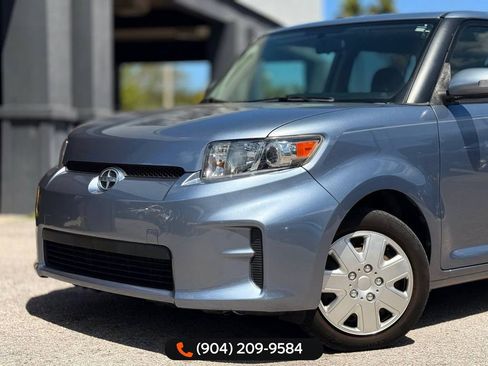 Used 2012 Scion xB image 2