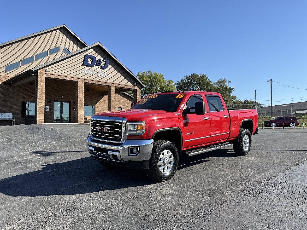 Used 2015 GMC Sierra 2500 SLT w/ Duramax Plus Package AWD/4WD image 52
