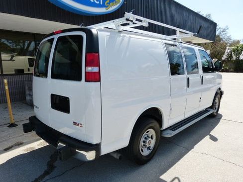 Used 2024 GMC Savana 2500 w/ Driver Convenience Package RWD image 5