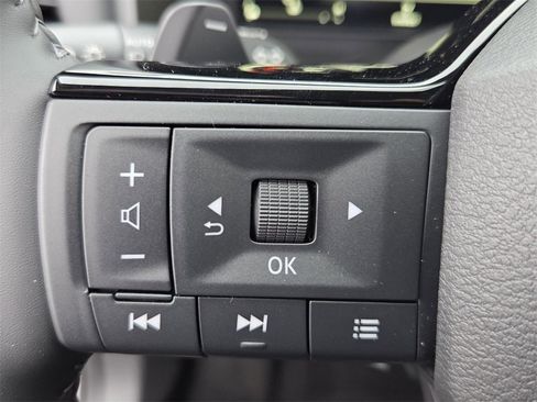 New 2026 Nissan Rogue Platinum image 21