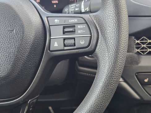 Used 2025 Honda Accord SE image 25
