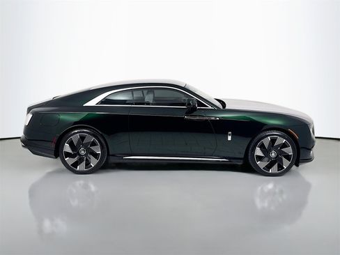 Certified 2025 Rolls-Royce Spectre image 9