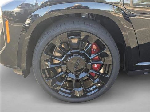 New 2026 BMW XM Label Red w/ M Driver's Package image 10