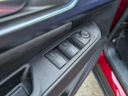 New 2026 Chevrolet Equinox EV LT image 15