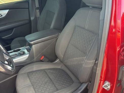 Used 2021 Chevrolet Blazer LT w/ Midnight/Sport Edition FWD image 1
